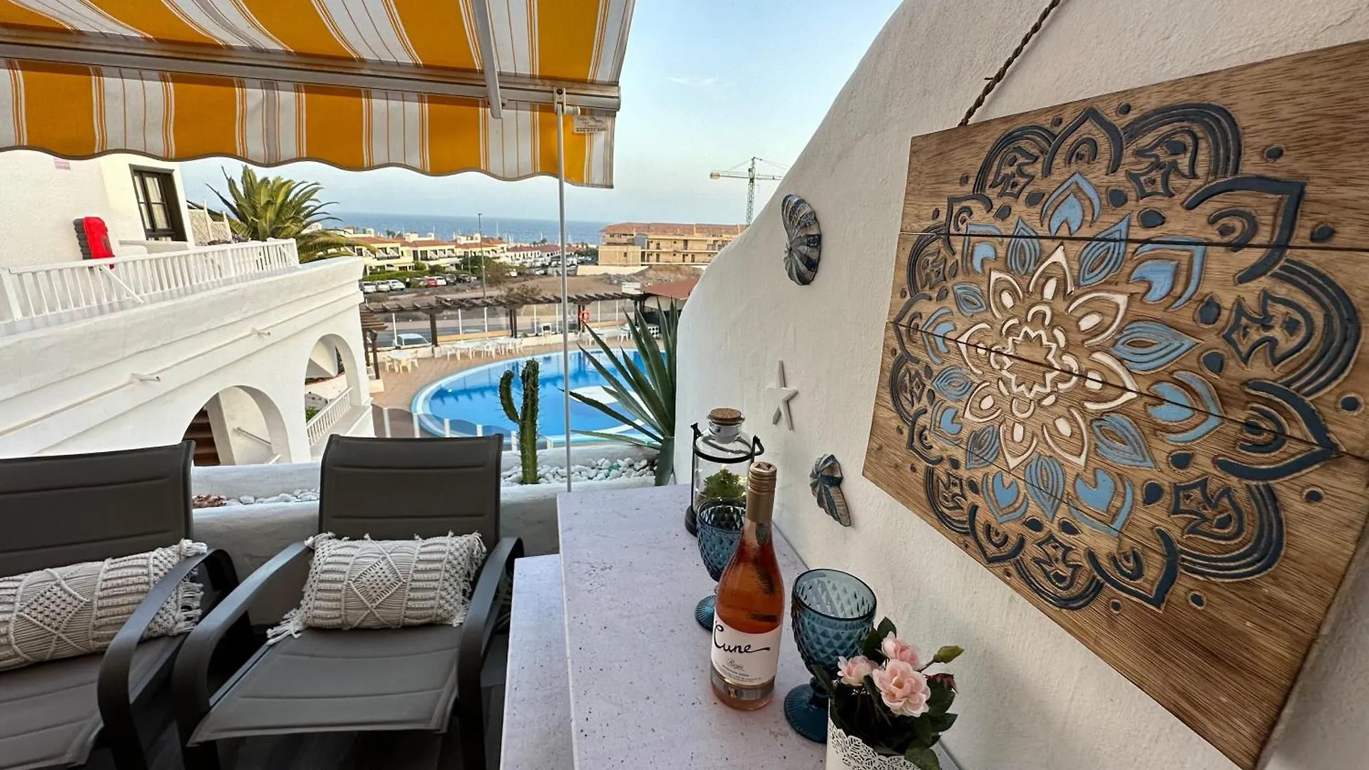 La Fiesta Apartman Σαν Μιγκέλ ντε Αμπόνα 0*,